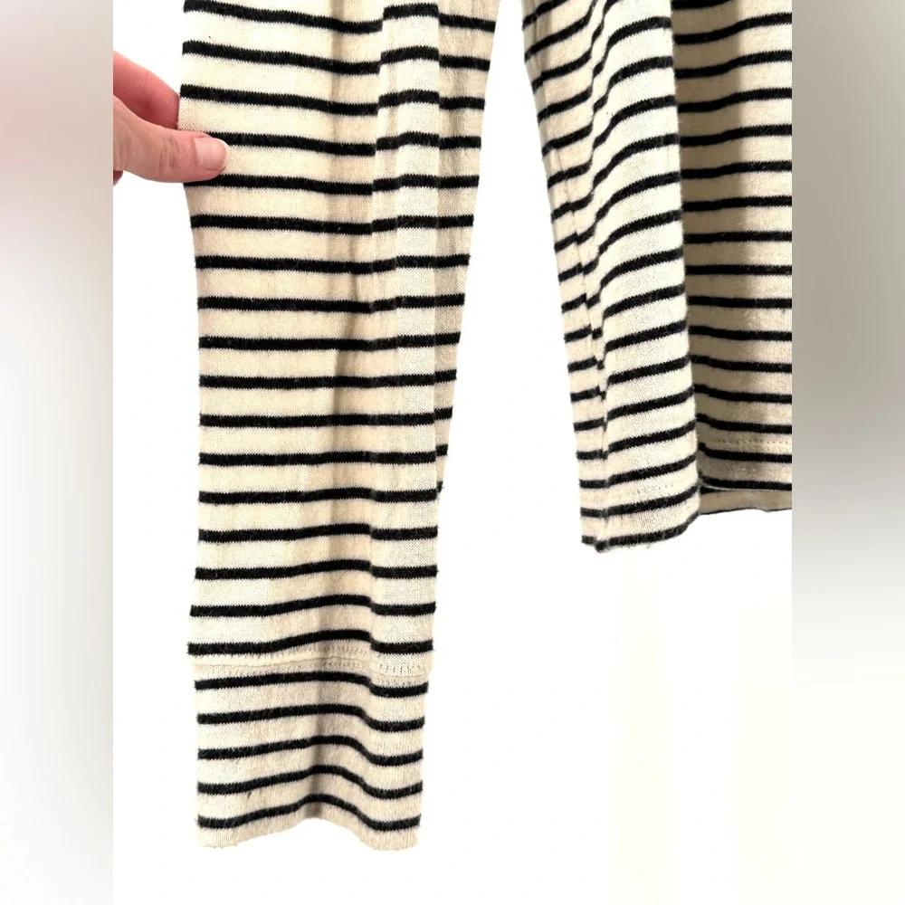 J. Crew Men’s Cotton Cashmere Long Sleeve T-Shirt Cream Black Stripe Size M